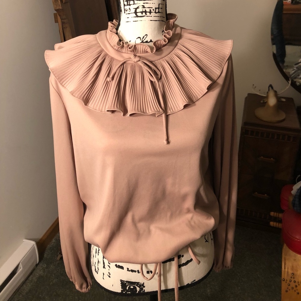 Vintage ruffled shirt